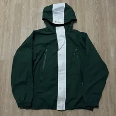 FILA フィラ オールドスクール ロゴ ウインドブレーカー ジャケット L/100のサムネイル