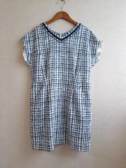 総刺し子　フリルスリーブ　半袖tシャツ　ペプラムトップス 総刺し子 フリルスリーブ 半袖tシャツ ペプラムトップス - メルカリ