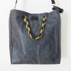 T02-k086 ETRO エトロ ペイズリー柄 チャーム付き PVC/レザ― 2WAYトートバッグ ショルダーバッグ ネイビー/イエローのサムネイル