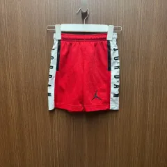 ジョーダン ハーフパンツ (5-6歳)