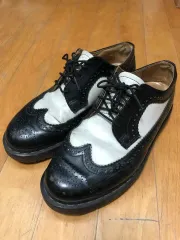 DR. MARTENS 14399 ウイングチップ カジュアル シューズ ブラック ホワイト 250