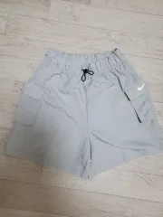 ナイキ ウーブン ハーフパンツ