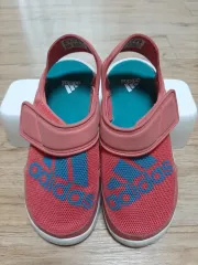 200 アディダス キッズ サンダル