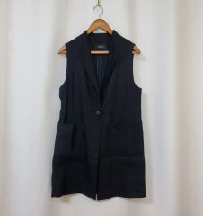クールカレアン Femicite フェミシテ ベスト 黒 定価27000円 - メルカリ