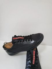 美品 PRADA メンズスニーカー 4E 1835 9 レザー&ナイロン - メルカリ