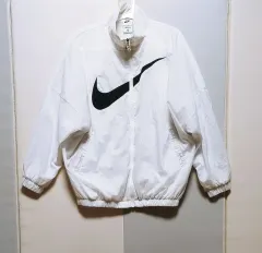 XL NIKE スウッシュ ビックロゴ 秋冬用アウター 白 129