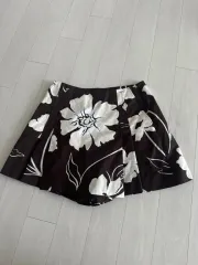 tory burchのサムネイル