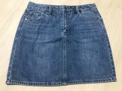 GUESS デニムスカート 28のサムネイル