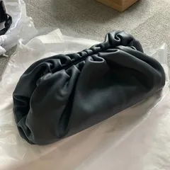 レザー クラッチバック 上品 ミドルサイズ ショルダーバック