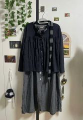 モワメームモワティエ Rose Garden刺繍ジャンパースカート 黒×青