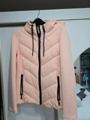 新品 DKNY フード ダウン ジャケット M (66半 77 可能)のサムネイル