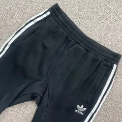 アディダス ブラック トレーニング ハーフパンツ S 250618