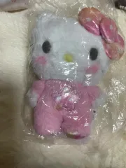ハローキティ ぬいぐるみ