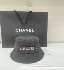 CHANEL シャネル ロゴ バケットハット/帽子 正規品 (未使用)のサムネイル