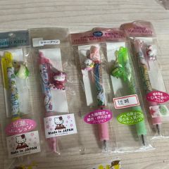 ご当地キティ　横浜中華街限定　ボールペン3本セット　まとめ売り ご当地キティ 横浜中華街限定 ボールペン3本セット まとめ売り - メルカリ