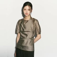 新品】LOHEN ローヘン ベビーサテンTシャツブラウス ベージュ - メルカリ