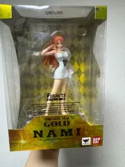 バンダイ アーツ ナミ フィギュア 出品