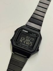 CASIO カシオ A168WGG-1BDF ガンメタ 試着のみ チープカシオ - メルカリ
