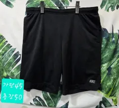 ナイキ ブラック スポーツ ハーフパンツ M