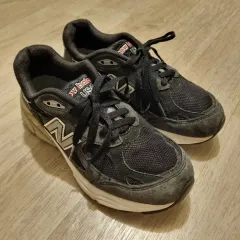 235) ニューバランス 990 v3 ブラック