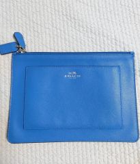Anya Hindmarch ドキュメント&パスポートケース - メルカリ