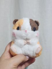 404 どっしりお座りキンクマハムスター◇羊毛フェルト - メルカリ