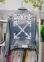 オフホワイト エアポート デニムジャケット XS 85 スリムフィット デニムジャケット XD14のサムネイル