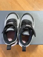 赤ちゃん靴