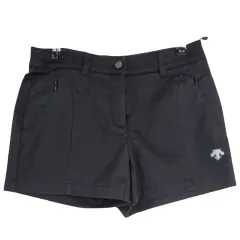 DESCENTE デサント ブラック ショートパンツのサムネイル