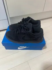 NIKE × UNDEFEATED DUNK LOW SP 5 ON IT BLACK 270 出品