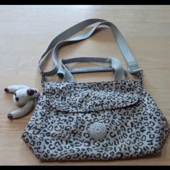 未使用美品】トウス トートバッグ クマ柄 ベージュ - メルカリ