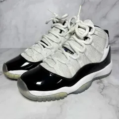 235 NIKE ジョーダン11 GS レトロ コンコルド 2018