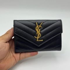 【極美品】サンローラン 財布 YSL キャビアスキン ブラック コンパクト 美品】サンローラン 財布 YSL キャビアスキン ブラック コンパクト