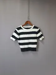ボーダー柄 クロップド ニット