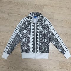 美品アディダスファイヤーバード トラックジャケット ファーム