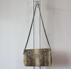皮革工房Aki 本革パイソン天然石ショルダーバッグ - メルカリ