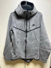 NIKE テックフリースフルジップパーカー ブラック上下反射子供用の