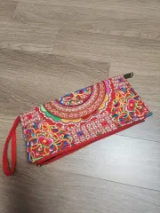 刺繍ポーチ バッグ/未使用