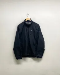 ナイキ ACG ウィンドブレーカー S-M