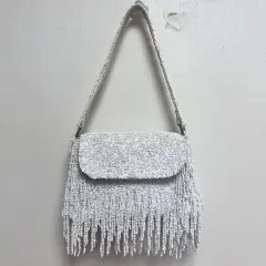 ZARA 白 ビーズ フリンジ ショルダーバッグ (ダストバッグ含む)