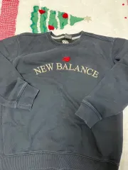 ニューバランス スウェット トレーナー 出品