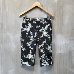 モスキーノ イタリア ブランド ストレッチ ハーフパンツ/レディース (26インチ)/B177/状態良しのサムネイル