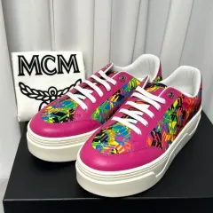 MCM スニーカーのサムネイル