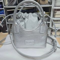 美品（ボタン欠損あり） MURRAL ミューラル ショルダーバッグ - メルカリ