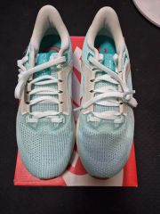NIKE スニーカー ティファニーブルー系（替え紐付き） - メルカリ