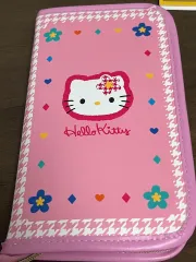 ハローキティ マルチ ポーチ ダイアリー カオハナ