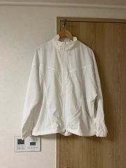 alo yoga ハーフジップ ショート丈ナイロン ジャケット ホワイト M alo yoga ハーフジップ ショート丈ナイロン ジャケット ホワイト M