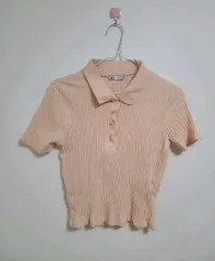 ザラ カラーTシャツ