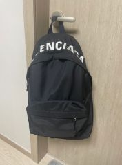 バレンシアガ バックパック XXL 656326 2JMXX 1000 - メルカリ