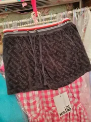 ジューシークチュール ズボン